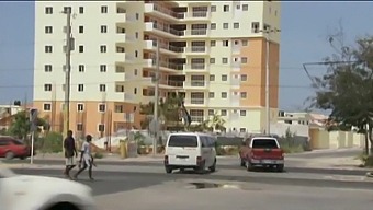 Καστανόξανθη Κοπέλα Παίρνει Αναλ Σε Καυτή Ιταλική Ταινία