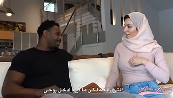 نماذج التحقق منها ألينا ملاك وجاكس سلاير في دور الحجاب الحسية - اللعب